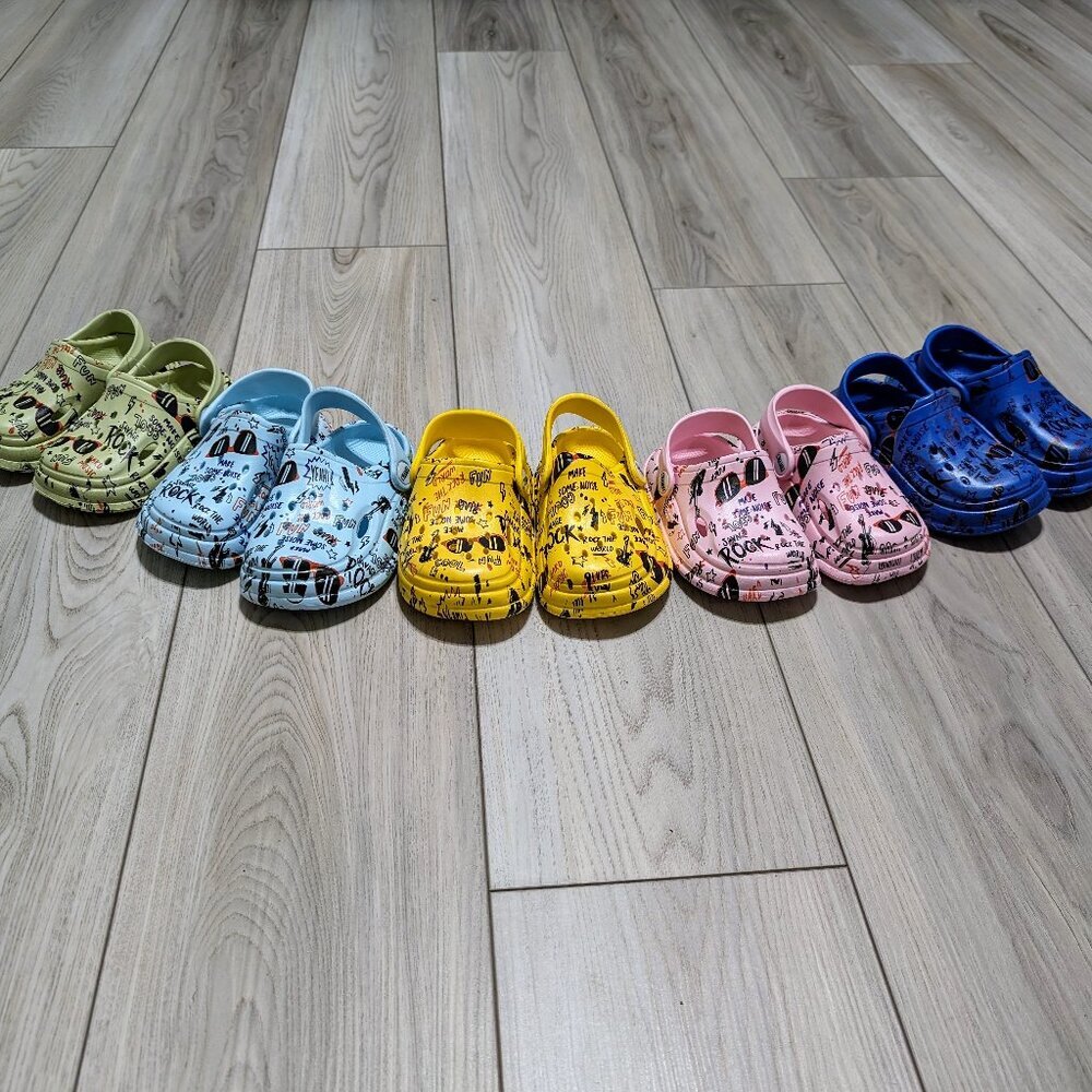 Unisex Cool slip-on clogs sizes 2yrs to 8yrs, waterproof colorful and cute